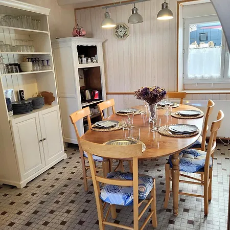 La Rose Des Vents. Holiday home